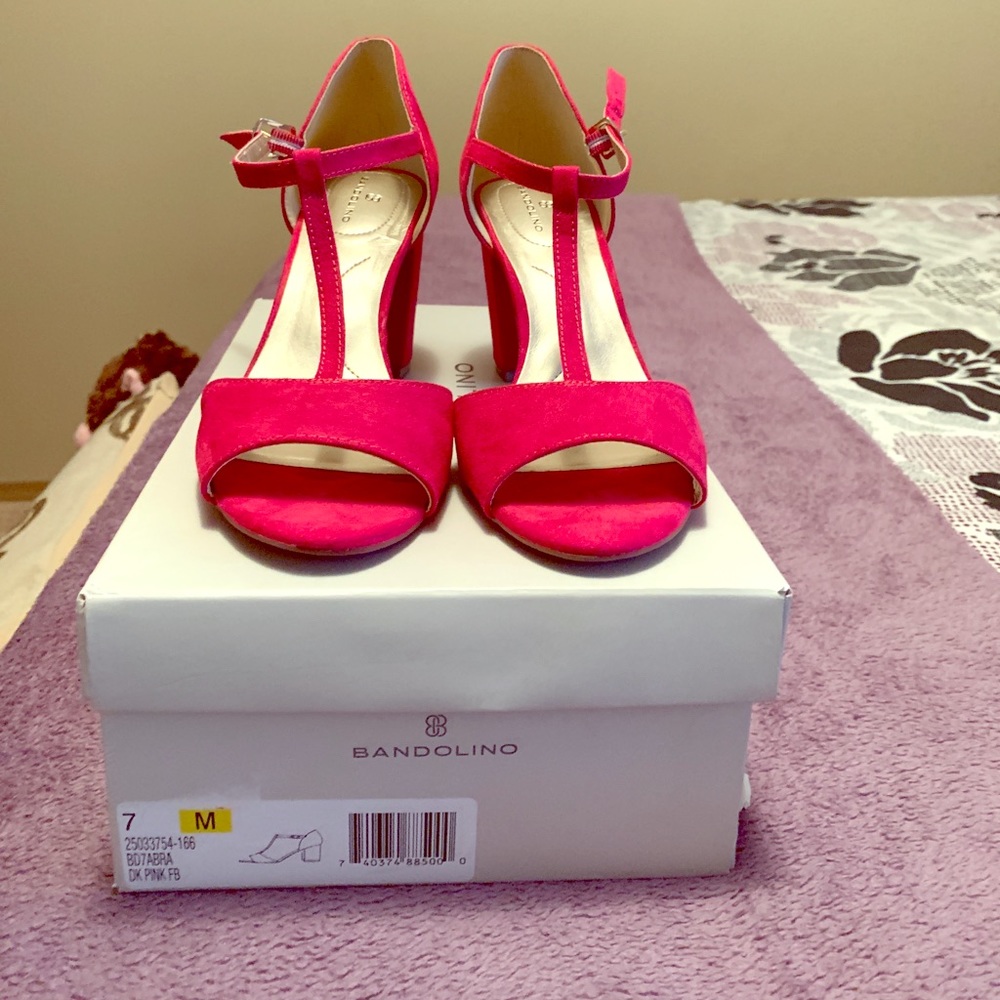 Bandolino Women’s dress sandals